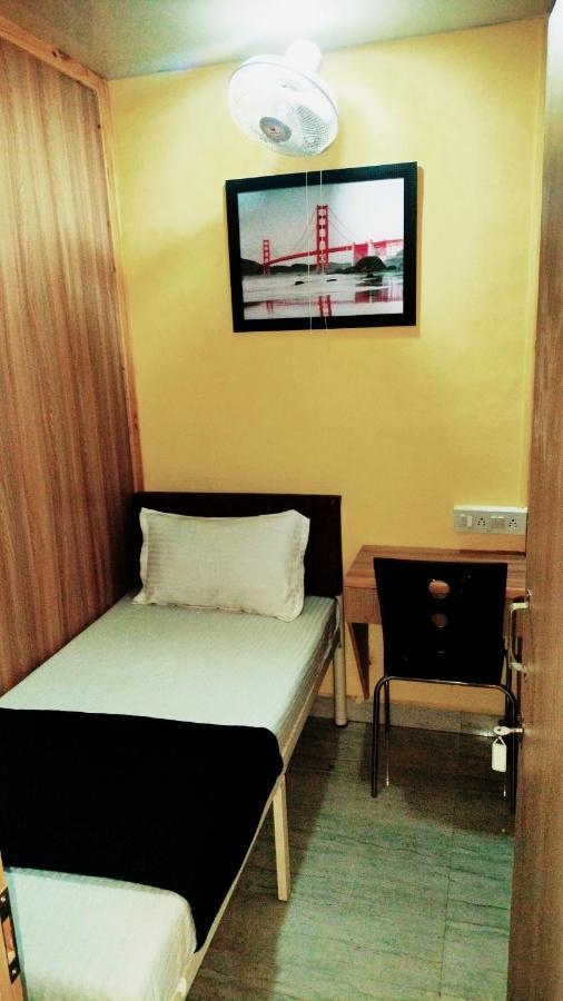 Royal Cabin Stay Mumbai Ngoại thất bức ảnh