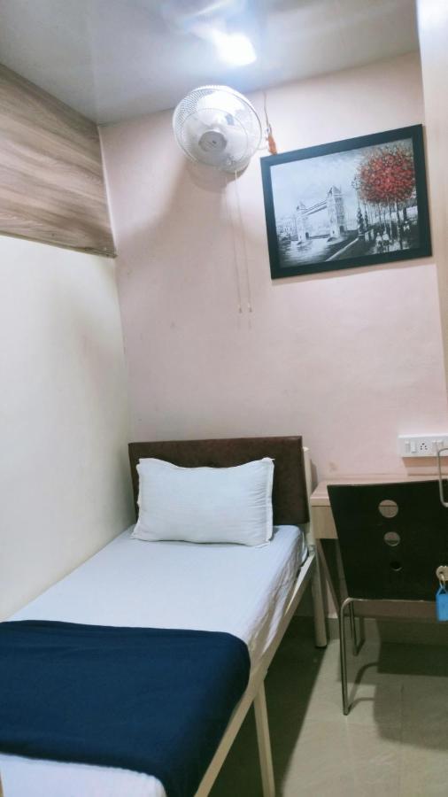 Royal Cabin Stay Mumbai Ngoại thất bức ảnh